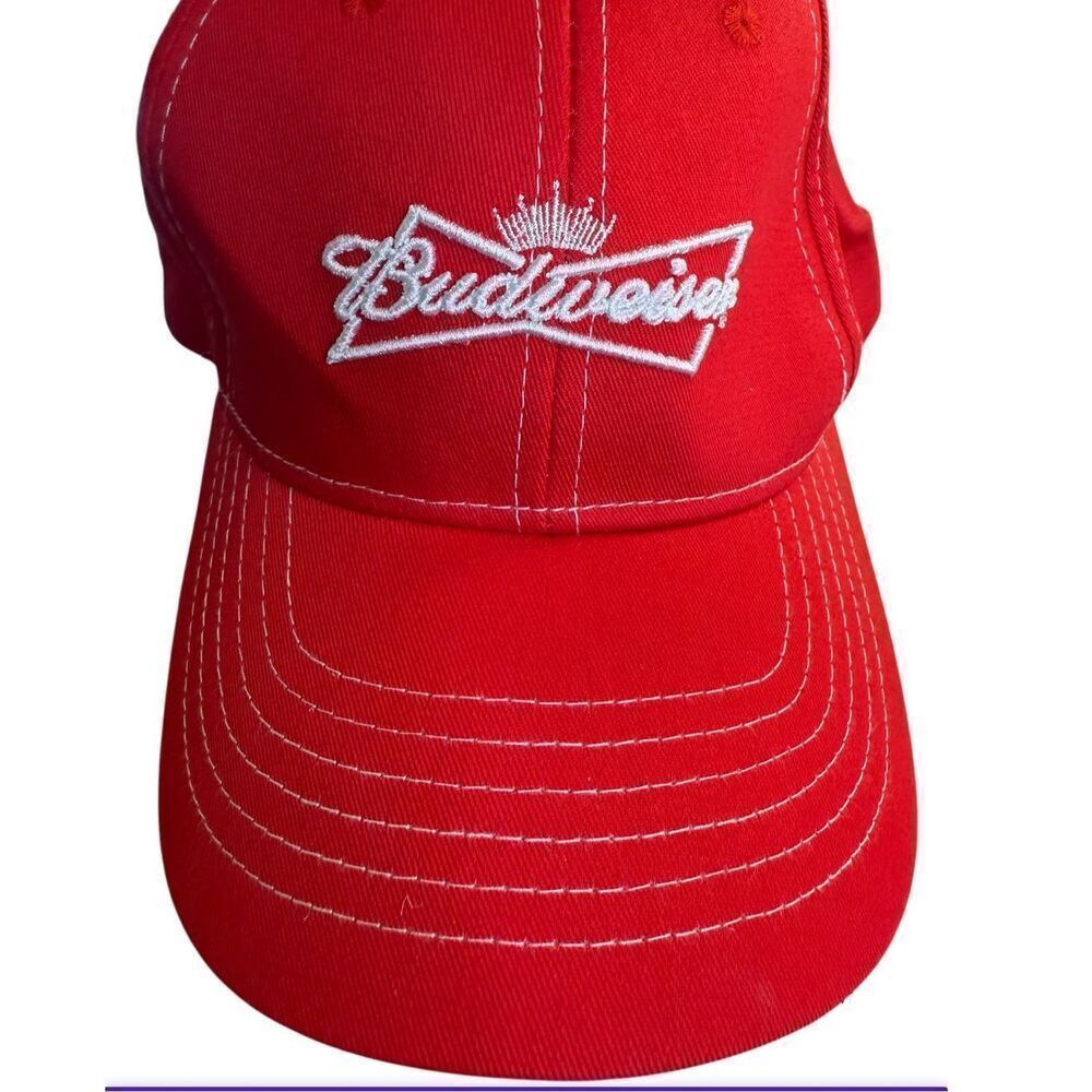 Budweiser  - Picture 4 of 9
